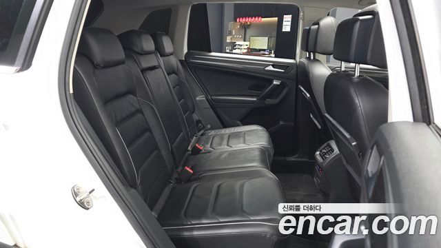 Volkswagen Tiguan (II) 2.0 TDI Prestige 2020 — фото 26