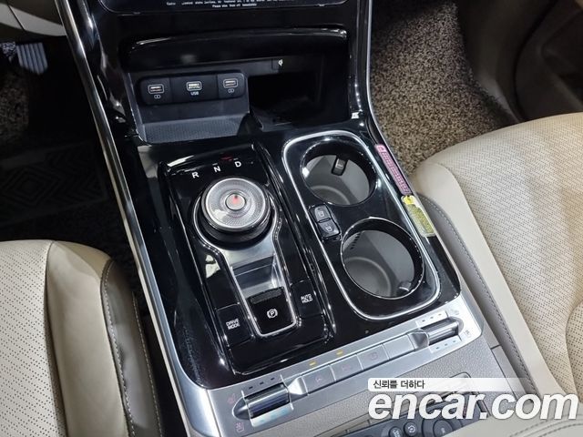 Kia Carnival (IV) Gasoline 9-Seater Hi-Limousine Signature 2021 — фото 10