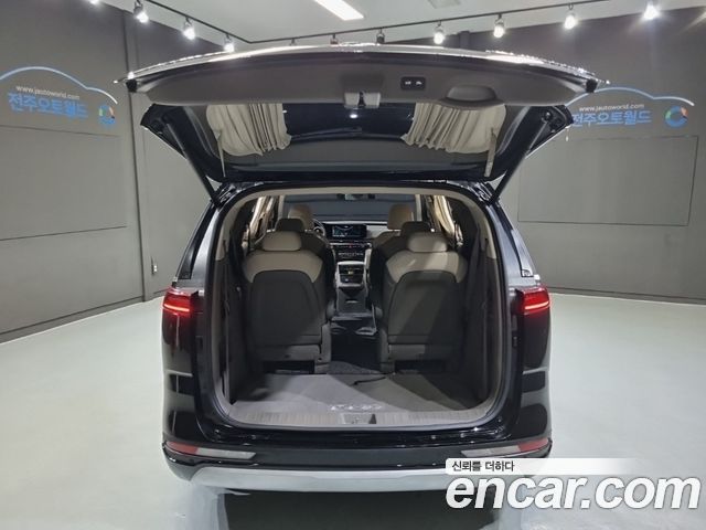 Kia Carnival (IV) Gasoline 9-Seater Hi-Limousine Signature 2021 — фото 24