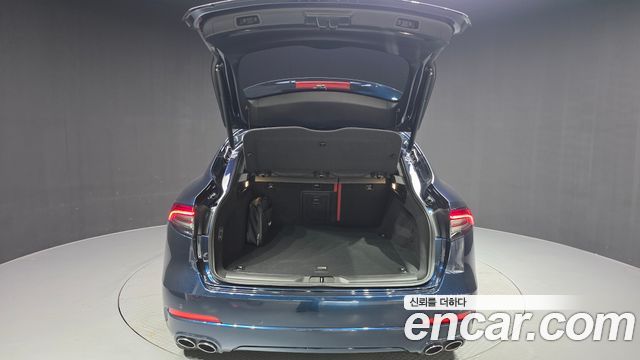 Maserati Levante 2.0 GT AWD 2022 — фото 36