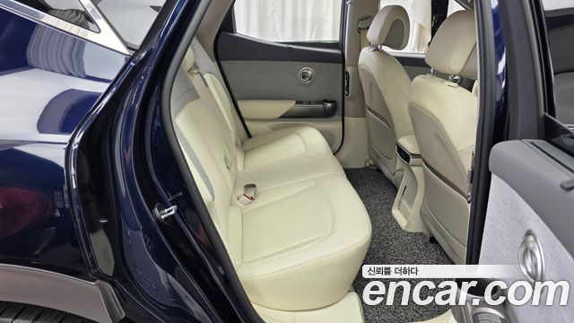 Genesis GV60 Standard 2023 — фото 12