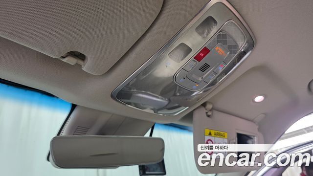 Genesis GV60 Standard 2023 — фото 18