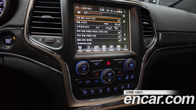 Jeep Grand Cherokee 3.0 Diesel Overland WK2 2017 — фото 14