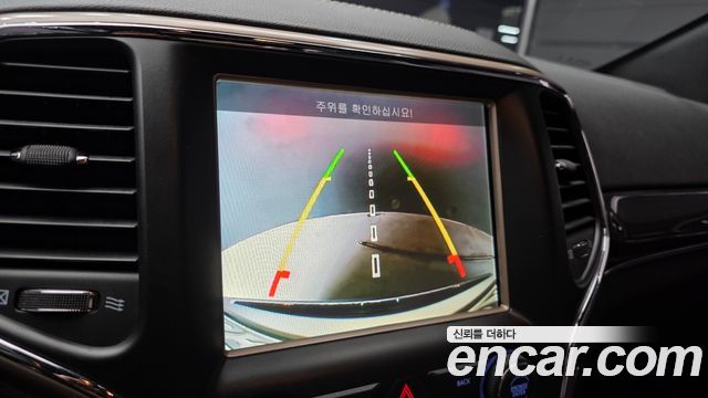 Jeep Grand Cherokee 3.0 Diesel Overland WK2 2017 — фото 15