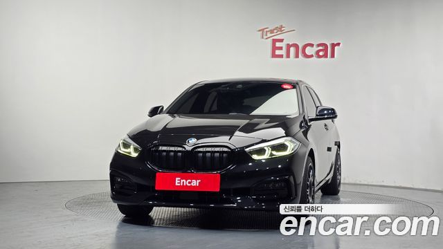 BMW 1 Series (F40) 118d Sport 2021 — фото 3