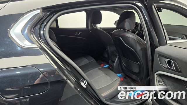 BMW 1 Series (F40) 118d Sport 2021 — фото 11