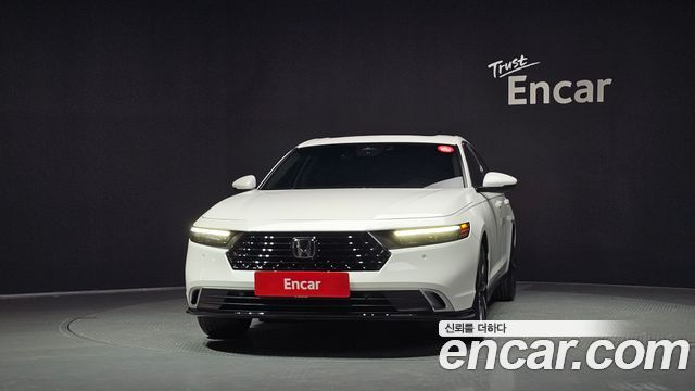 Honda Accord (XI) 2.0 Hybrid Touring 2025 — фото 3