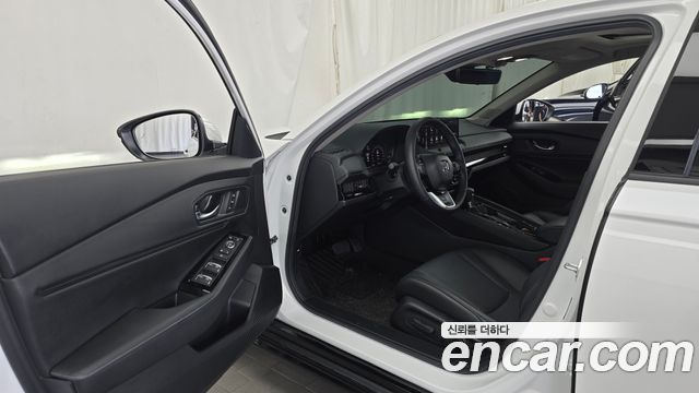 Honda Accord (XI) 2.0 Hybrid Touring 2025 — фото 10