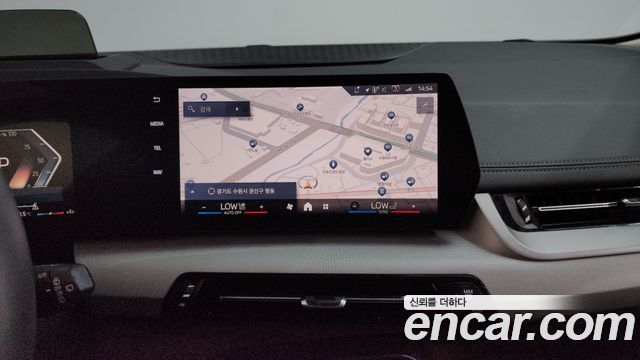 BMW 2 Series Active Tourer (U06) 220i Advantage 2024 — фото 17