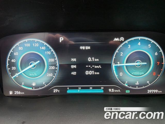 Hyundai Santa Fe Gasoline 2.5T 2WD Prestige 2023 — фото 5