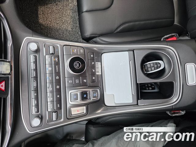 Hyundai Santa Fe Gasoline 2.5T 2WD Prestige 2023 — фото 9