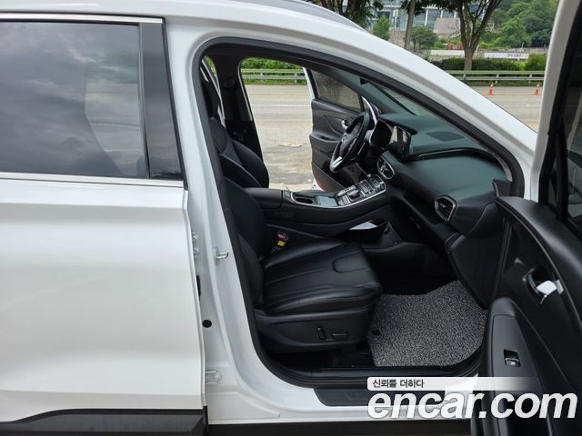 Hyundai Santa Fe Gasoline 2.5T 2WD Prestige 2023 — фото 19