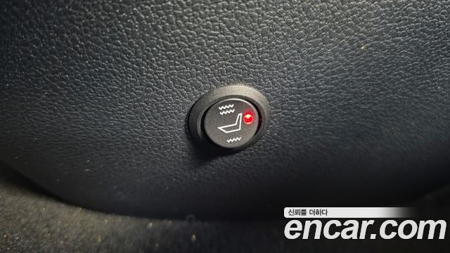 Toyota Prius (IV) 1.8 E 2017 — фото 18