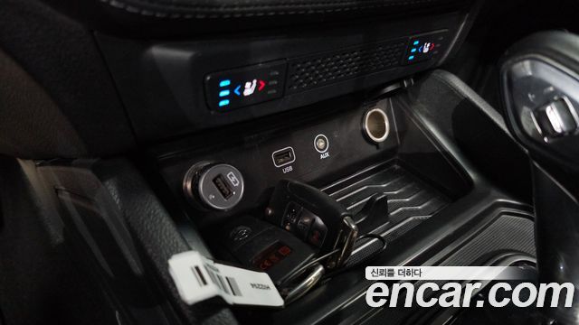 KG Mobility (SsangYong) Rexton Sports Diesel 2.2 4WD Prestige 2021 — фото 18