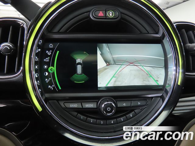MINI Cooper Countryman HIGH 2nd 2019 — фото 17