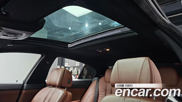 BMW 6 Series (F12) 640d xDrive M Sport Gran Coupe 2016 — фото 17
