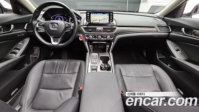 Honda Accord (X) 2.0 Hybrid Touring 2022 — фото 7