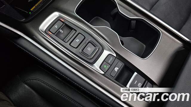 Honda Accord (X) 2.0 Hybrid Touring 2022 — фото 9