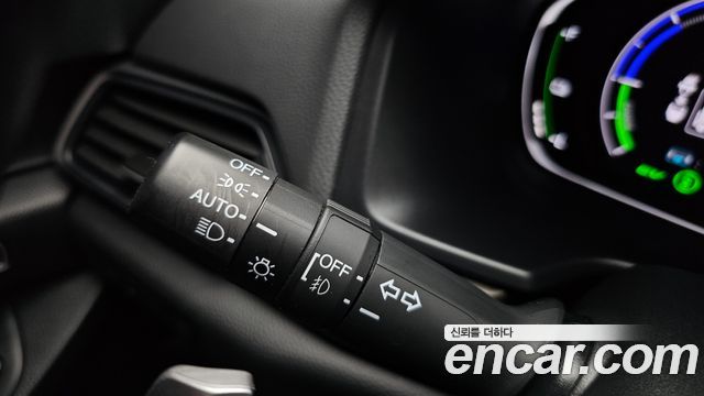 Honda Accord (X) 2.0 Hybrid Touring 2022 — фото 36