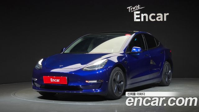 Tesla Model 3 Long Range AWD