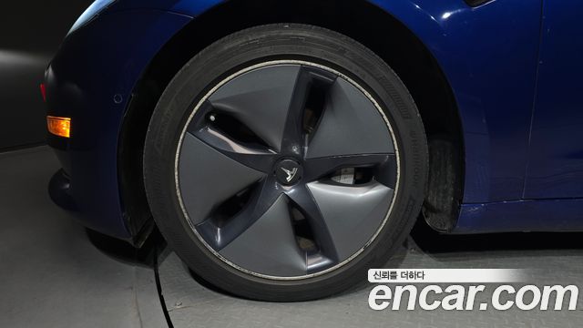 Tesla Model 3 Long Range AWD 2020 — фото 5