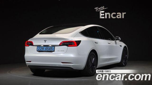 Tesla Model 3 Standard Range Plue RWD 2020 — фото 2