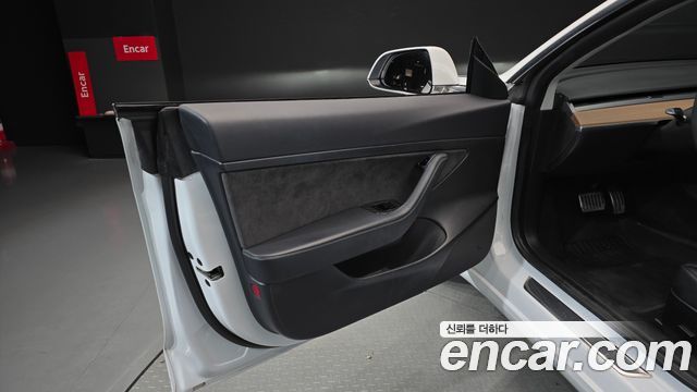Tesla Model 3 Standard Range Plue RWD 2020 — фото 24