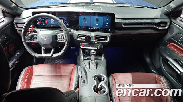 Ford Mustang (VII) 2.3 EcoBoost Premium Coupe 2024 — фото 7