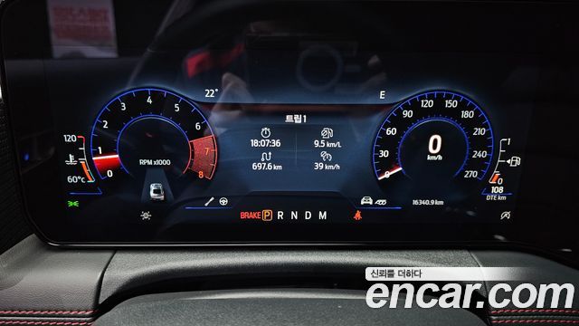 Ford Mustang (VII) 2.3 EcoBoost Premium Coupe 2024 — фото 8