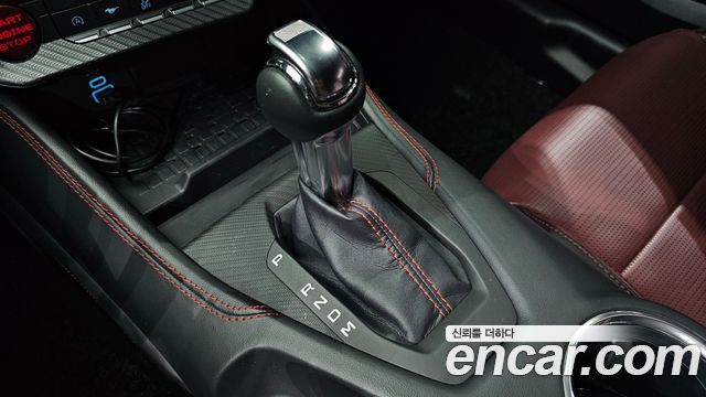Ford Mustang (VII) 2.3 EcoBoost Premium Coupe 2024 — фото 9