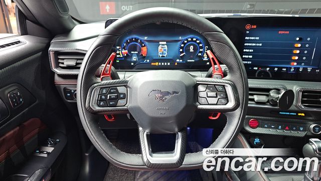 Ford Mustang (VII) 2.3 EcoBoost Premium Coupe 2024 — фото 13