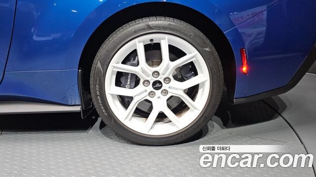 Ford Mustang (VII) 2.3 EcoBoost Premium Coupe 2024 — фото 21