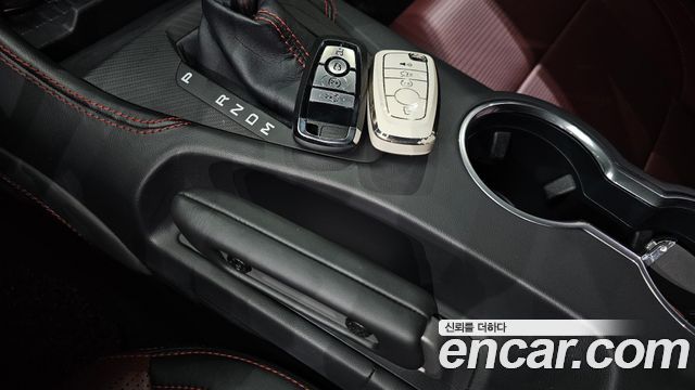 Ford Mustang (VII) 2.3 EcoBoost Premium Coupe 2024 — фото 27