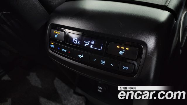Hyundai Palisade Diesel 2.2 2WD Prestige 2021 — фото 19