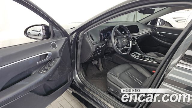 Hyundai Sonata (DN8) 1.6 Turbo Premium Family 2021 — фото 10