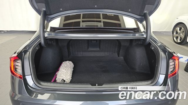 Hyundai Sonata (DN8) 1.6 Turbo Premium Family 2021 — фото 20