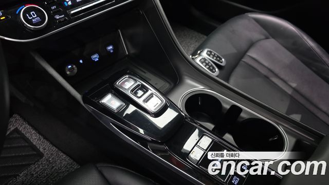 Hyundai Sonata (DN8) 2.0 Premium Plus 2022 — фото 9