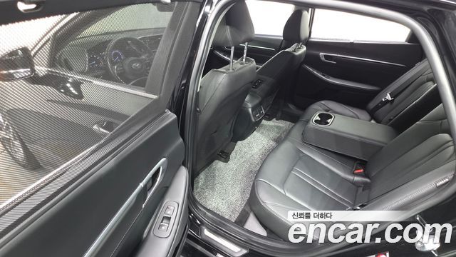 Hyundai Sonata (DN8) 2.0 Premium Plus 2022 — фото 12