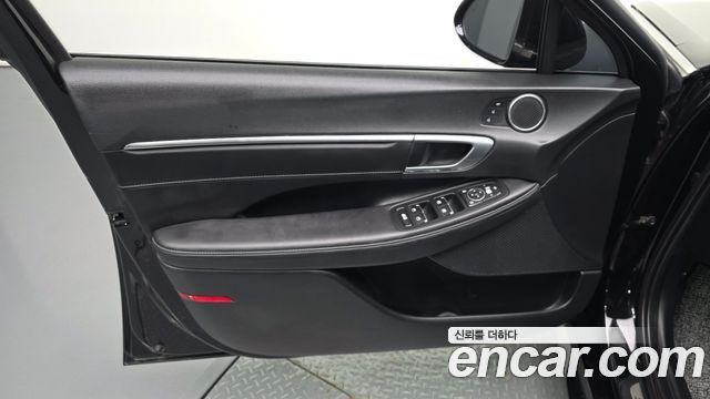 Hyundai Sonata (DN8) 2.0 Premium Plus 2022 — фото 24