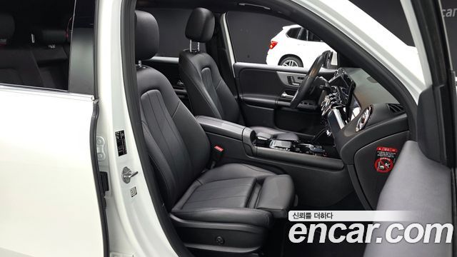 Mercedes-Benz GLB-Class (X247) GLB200 d 2021 — фото 11