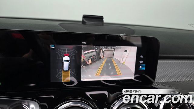 Mercedes-Benz GLB-Class (X247) GLB200 d 2021 — фото 14