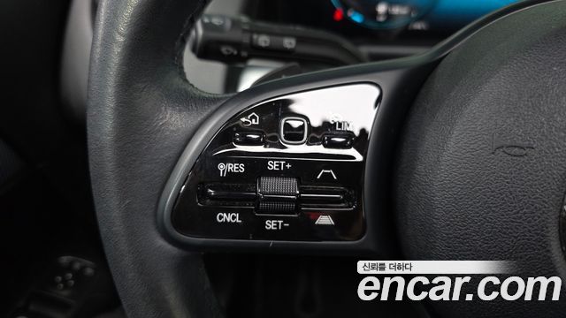 Mercedes-Benz GLB-Class (X247) GLB200 d 2021 — фото 15