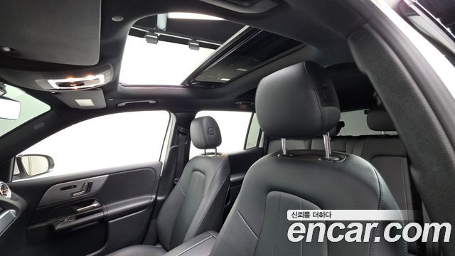 Mercedes-Benz GLB-Class (X247) GLB200 d 2021 — фото 16