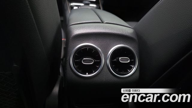 Mercedes-Benz GLB-Class (X247) GLB200 d 2021 — фото 31