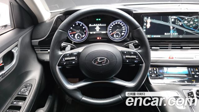 Hyundai Grandeur (IG) 3.0 LPi Rent Car Modern 2023 — фото 17