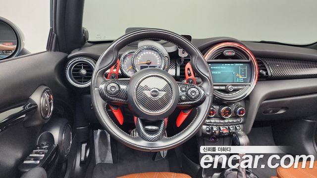 MINI Cooper S Convertible Standard 3rd 2016 — фото 13