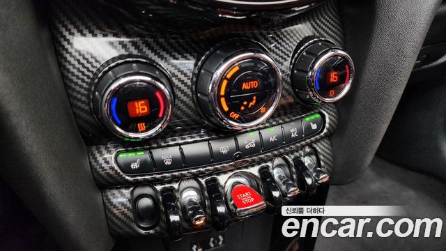 MINI Cooper S Convertible Standard 3rd 2016 — фото 20