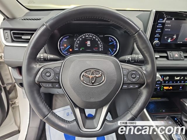 Toyota RAV4 (V) 2,5 4WD Hybrid LTD 2019 — фото 21