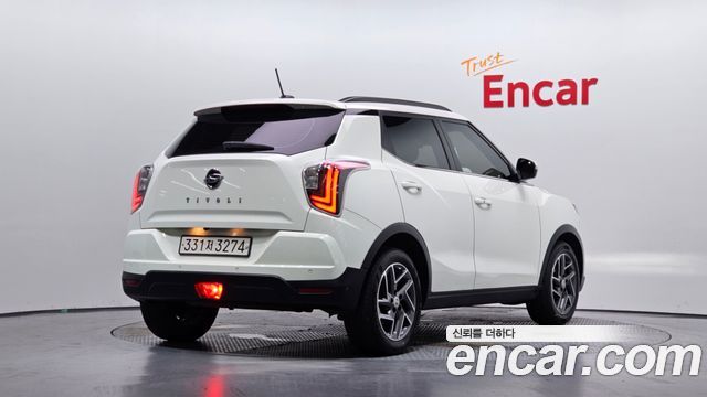 KG Mobility (SsangYong) Very New Tivoli Gasoline 1.5 2WD V3 2022 — фото 2