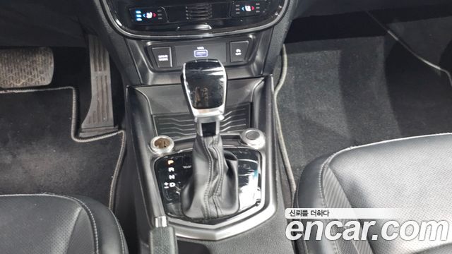 KG Mobility (SsangYong) Very New Tivoli Gasoline 1.5 2WD V3 2022 — фото 9